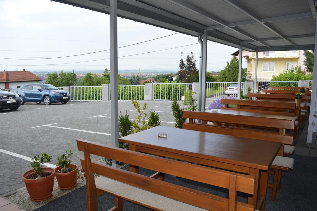 슬라본스키브로드 Pansion Antonio B&B 외부 사진
