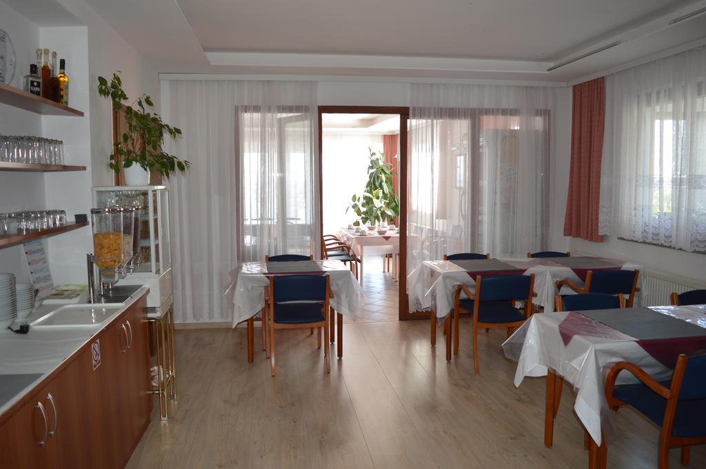 슬라본스키브로드 Pansion Antonio B&B 외부 사진