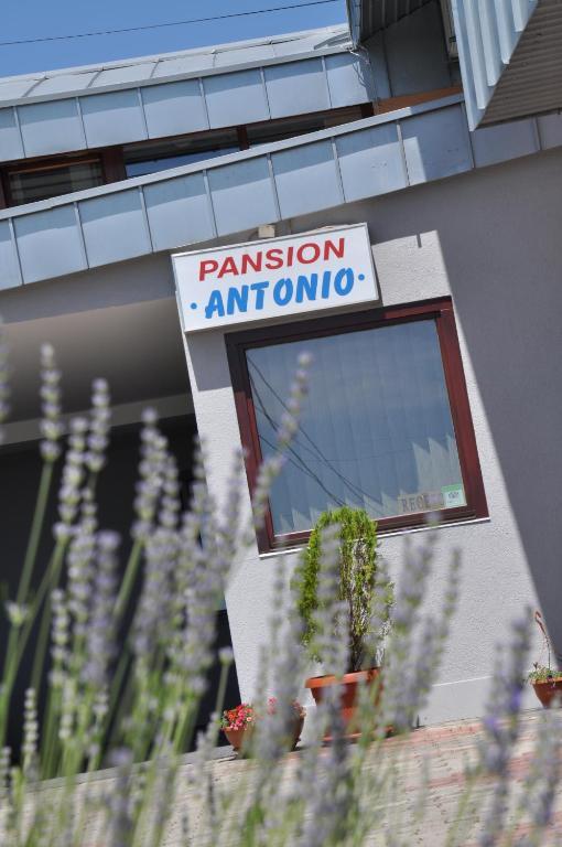 슬라본스키브로드 Pansion Antonio B&B 외부 사진