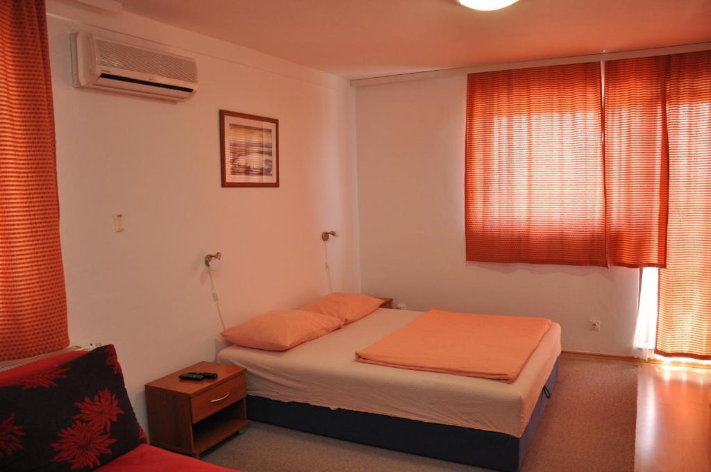 슬라본스키브로드 Pansion Antonio B&B 외부 사진